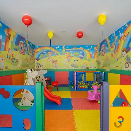 0020 Exodus Park 1 1 In Oba, Alanya, Shuttle And Full Facilities